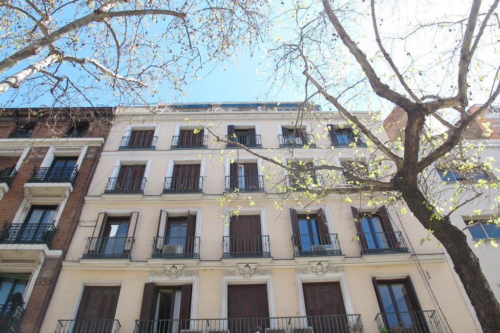 Gran Via Sol Montera Parking Gratis Appartamento Madrid Esterno foto